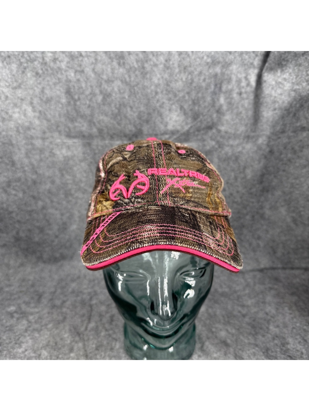 Realtree Xtra Adjustable Size Hunting Fishing Cap Hat Green Camo Pink Women 393